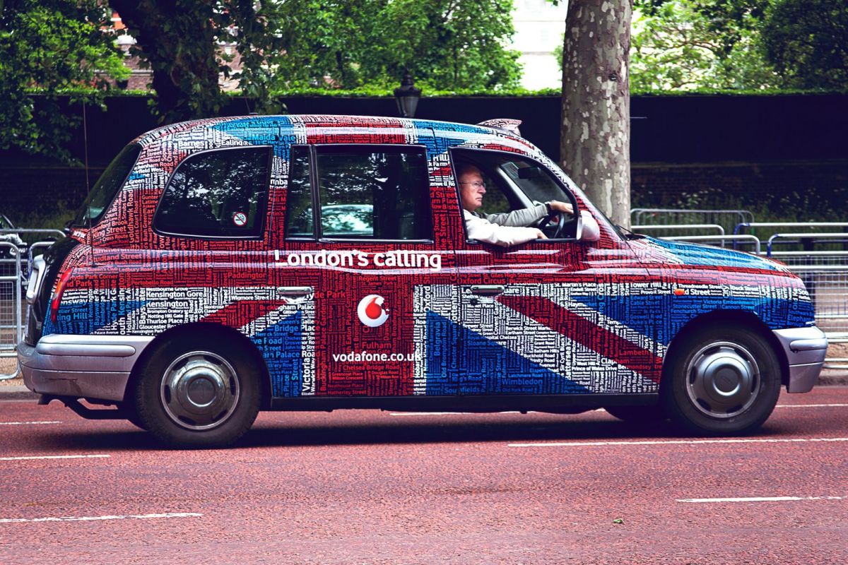 london_auto_beschriftet